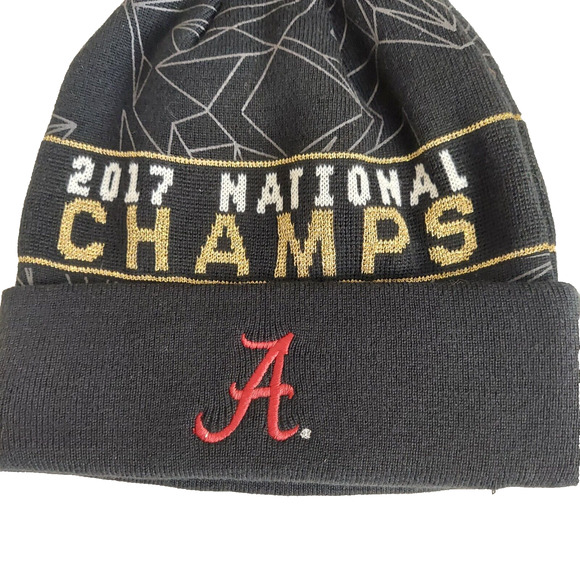 NIKE Alabama Mens Hat Beanie Football 2017 National Champs Crimson Tide Knit Cap - Picture 5 of 6